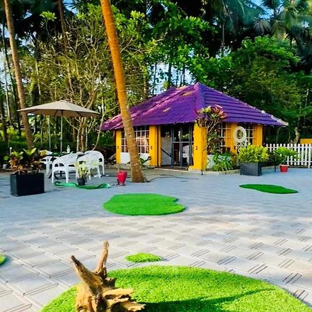 Roba- Beachcafe & Luxurystay Kannur Eksteriør billede